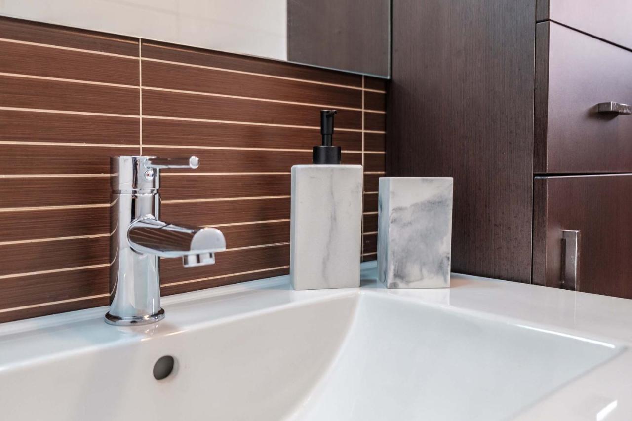 Stylish And Chic City Center Apartment With Wifi Σαν Κριστόμπαλ ντε Λα Λαγούνα Εξωτερικό φωτογραφία