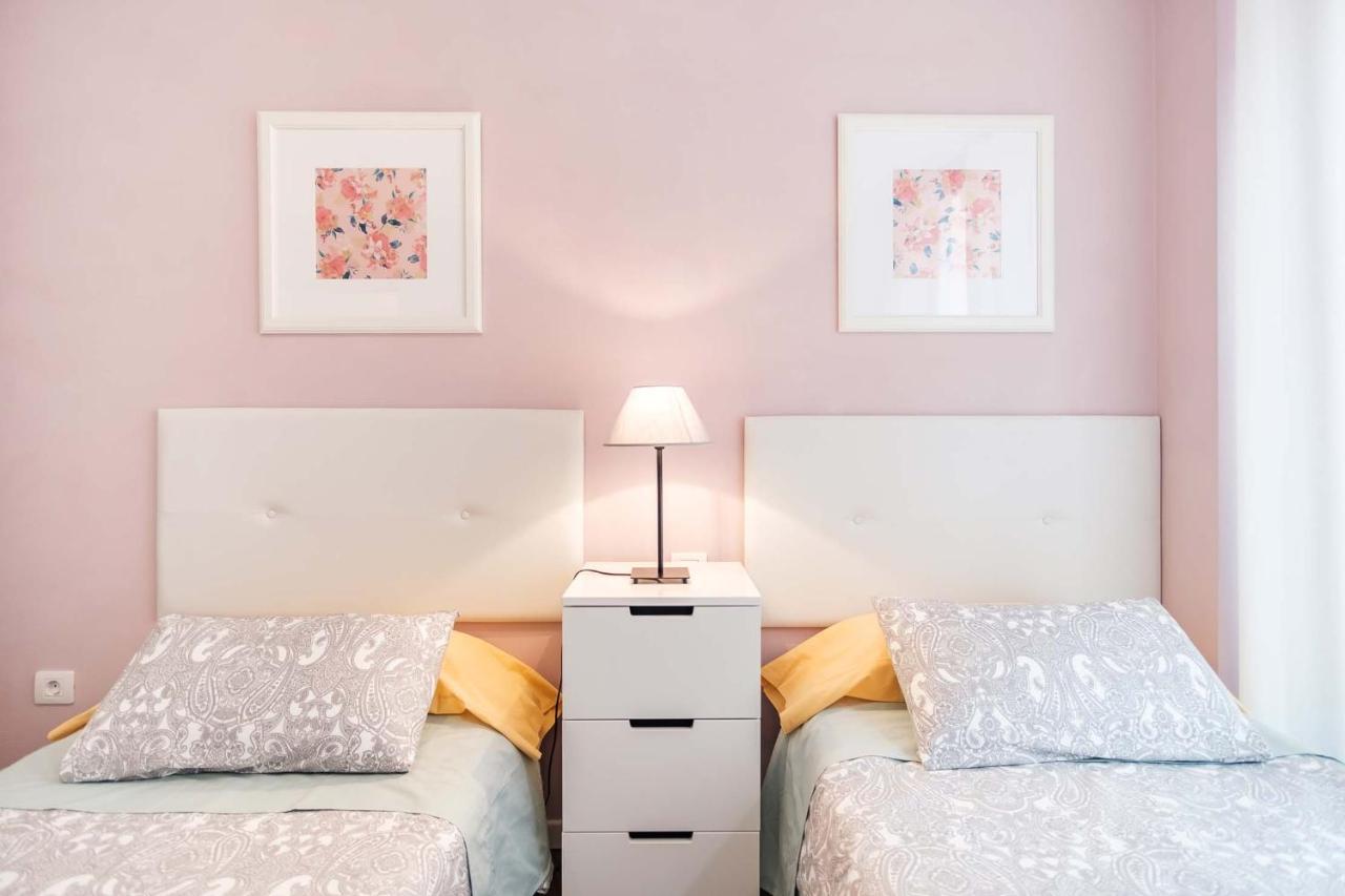 Stylish And Chic City Center Apartment With Wifi Σαν Κριστόμπαλ ντε Λα Λαγούνα Εξωτερικό φωτογραφία